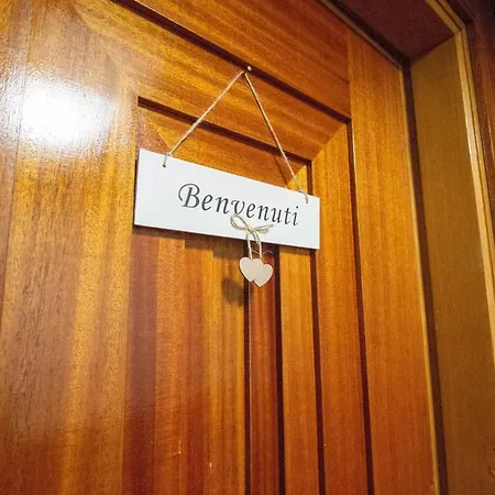 Ampio Trilocale In La Madonnina In