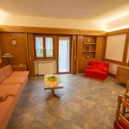 Ampio Trilocale In La Madonnina In * Пескассероли