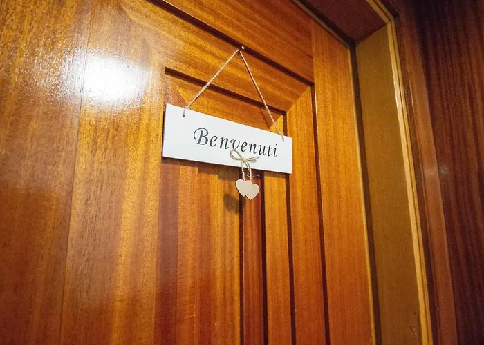 Ampio Trilocale In La Madonnina In